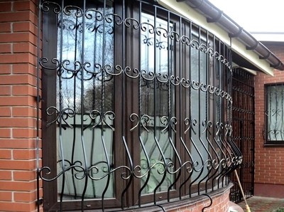 Дутая широкая решетка